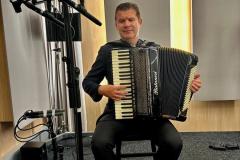 WhatsApp-Image-2025-11-18-at-22.10.10